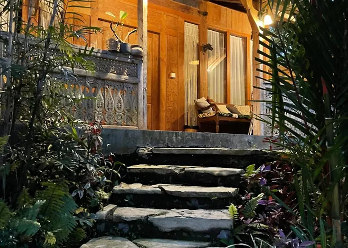 Umakayu Joglo - Boutique Lodge *