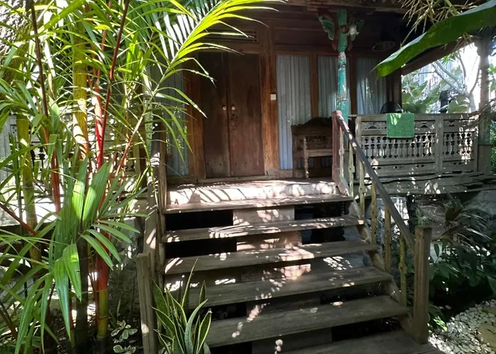 Umakayu Joglo - Boutique * Canggu