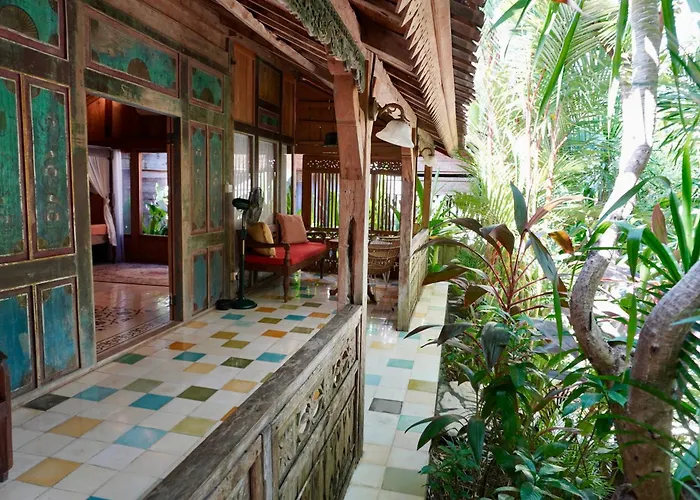 Umakayu Joglo - Boutique * Canggu